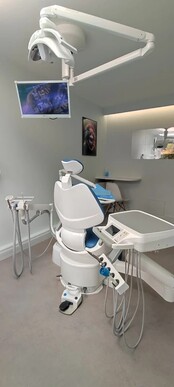 rechercher associé(e) avec achat mur possible