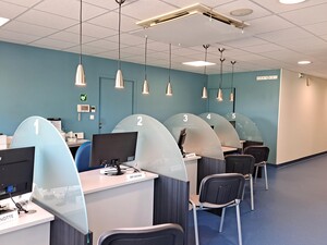 Recrute Chirurgien(ne)-Dentiste thésé(e) H/F