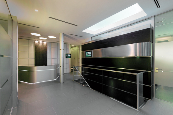 Recherche Assistante Dentaire Qualifiée CDI H/F