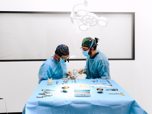 implantologie - location de bloc chirurgical et coaching à lyon H/F