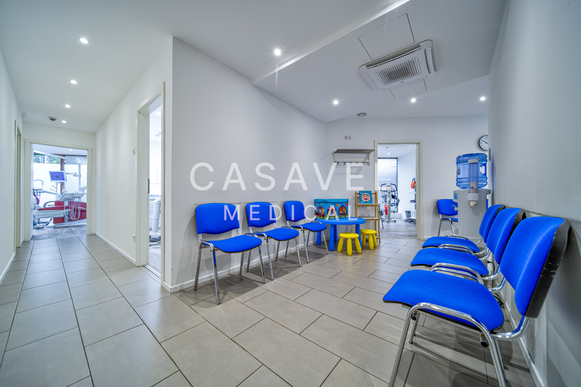 Maison Médicale moderne et entièrement équipée à Luxembourg