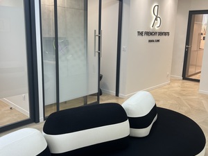 Recherche assitant(e) dentaire Paris 16e H/F