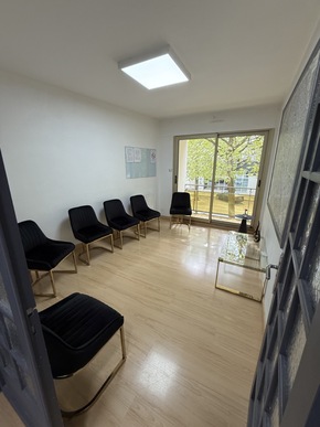 Cabinet dentaire à vendre – ZRR