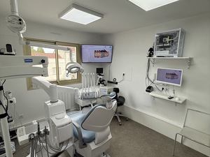 Cabinet dentaire à vendre – ZRR