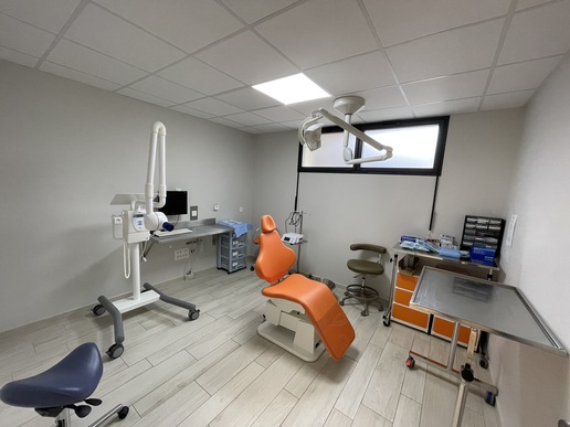 SYDEL vous propose un cabinet à Verrières-en-Anjou (49), Cabinet Dentaire, Murs, Fonds et Accompagnement