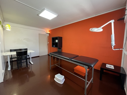 Vends cabinet d'orthodontie sympathique à la Réunion