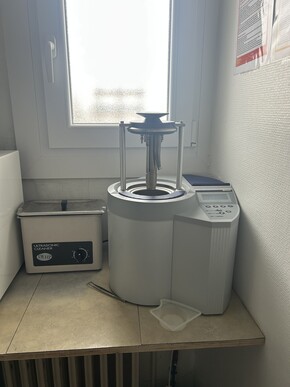 vend matériel dentaire