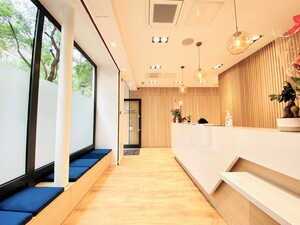 recherche dentistes omnipraticiens, pedodontistes (h/f) pour centre dentaire Republique Magenta