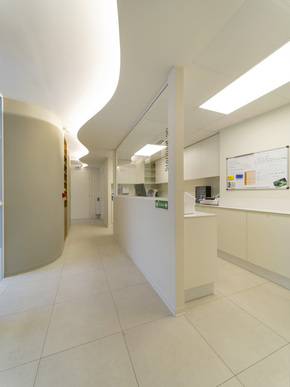 Recherche contrat apprentissage asisstant(e) dentaire h/f