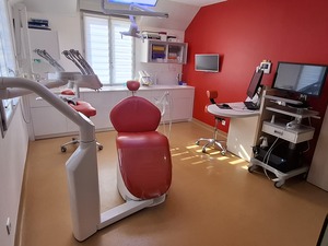 SYDEL vous propose un cabinet à Fourqueux (78) Maison médicale murs et fonds