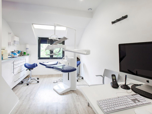 RECHERCHONS CHIRURGIEN-DENTISTE H/F