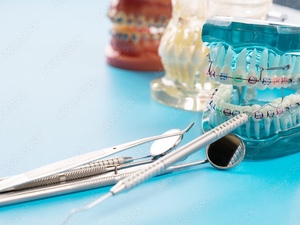 (21) Cabinet d’orthodontie à environ 1h30 à 2h de Paris (Réf : VE/97) 