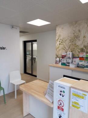 Vend cabinet dentaire cause depart retraite