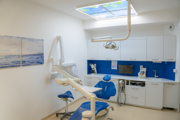 recherche assistant(e) dentaire  H/F