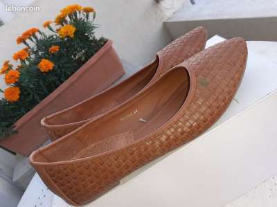 2 Paires de mocassins plat de femme